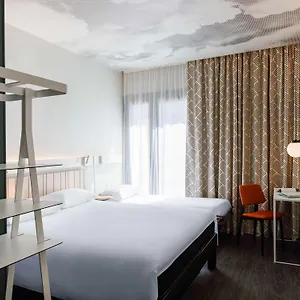 Hotel Ibis Lyon Est, Meyzieu