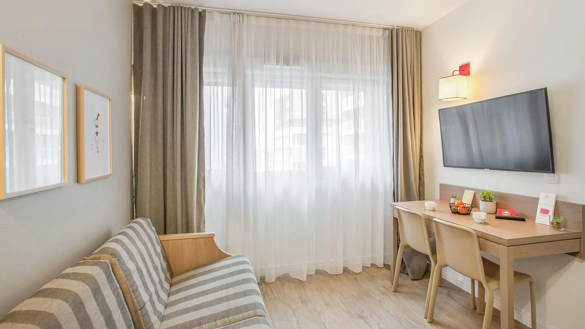 Appart'City Classic Annemasse Centre - Pays De Geneve Apart Otel